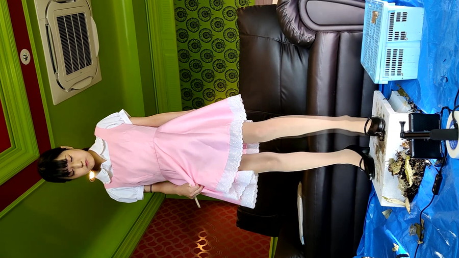 アイドル級美少女のコスプレ黒パンプスで兜CRUSH　vol3　パッケージ画像