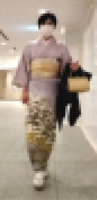 【女装】叙勲褒章授賞者の妻に成りきり色留袖オナニー サンプル画像